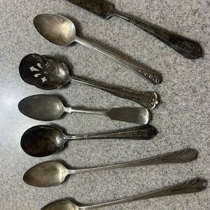 7 Piece Vintage Silverplate Various Manufacturers See Description / Pictures